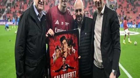 乌拉甲榜首战：大乐透期号专家质合推荐分析，两日15胜11